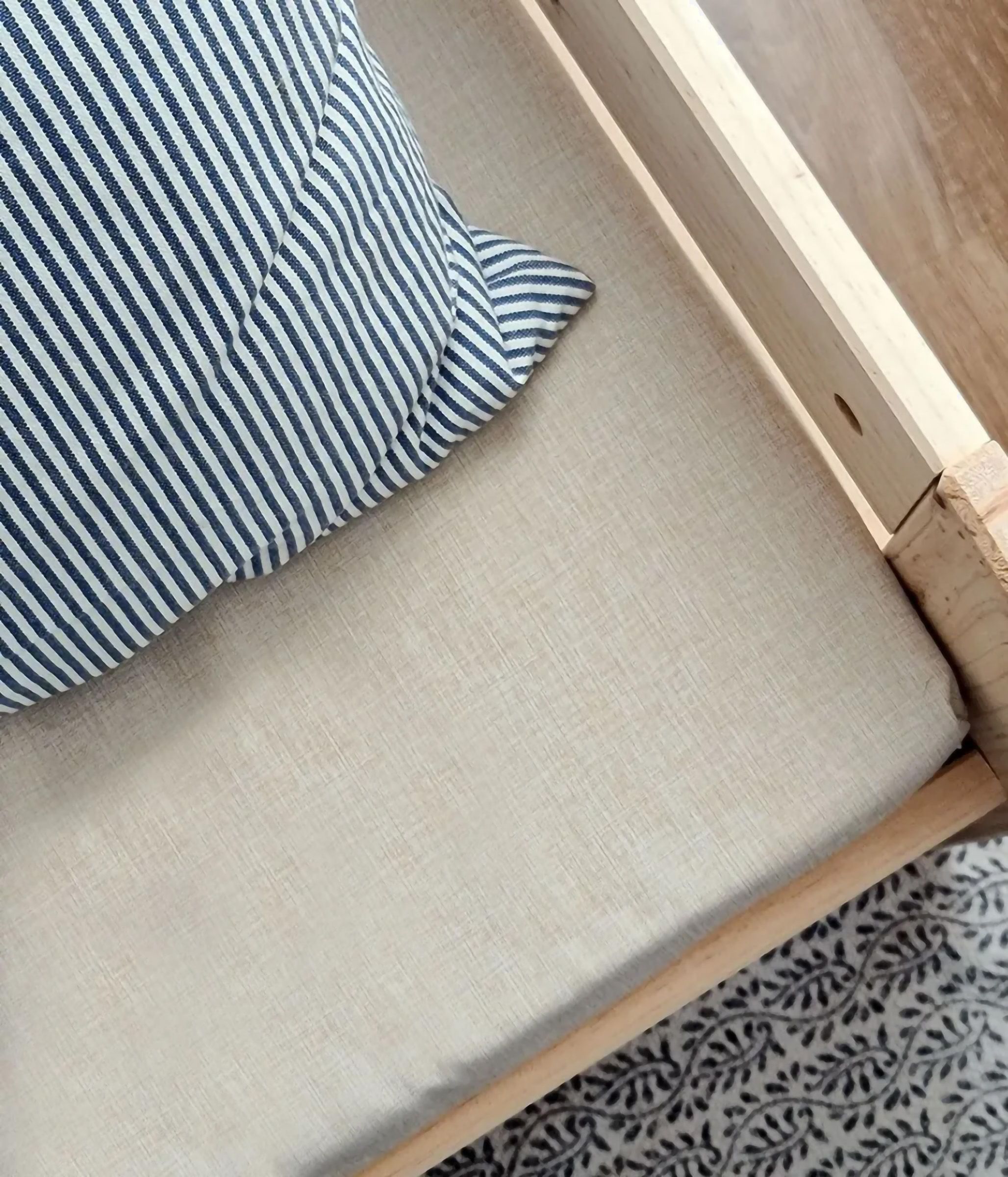 conjunto_sofas_modulares_mesas_tres